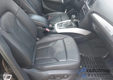 2012 Audi Q5 3.2 Premium из США, поврежденный, VIN WA1WKAFP3CA101931